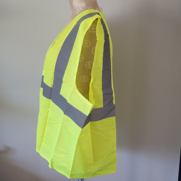 *Last One * NWOT Authentic Mercedes-Benz Neon Safety Vest - Picture 2 of 8